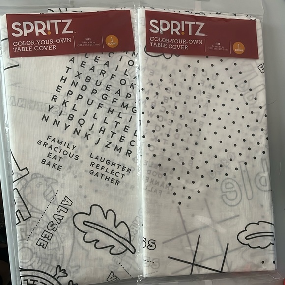 NWT Set of 2 Thanksgiving Activity Tablecloths - Picture 1 of 3